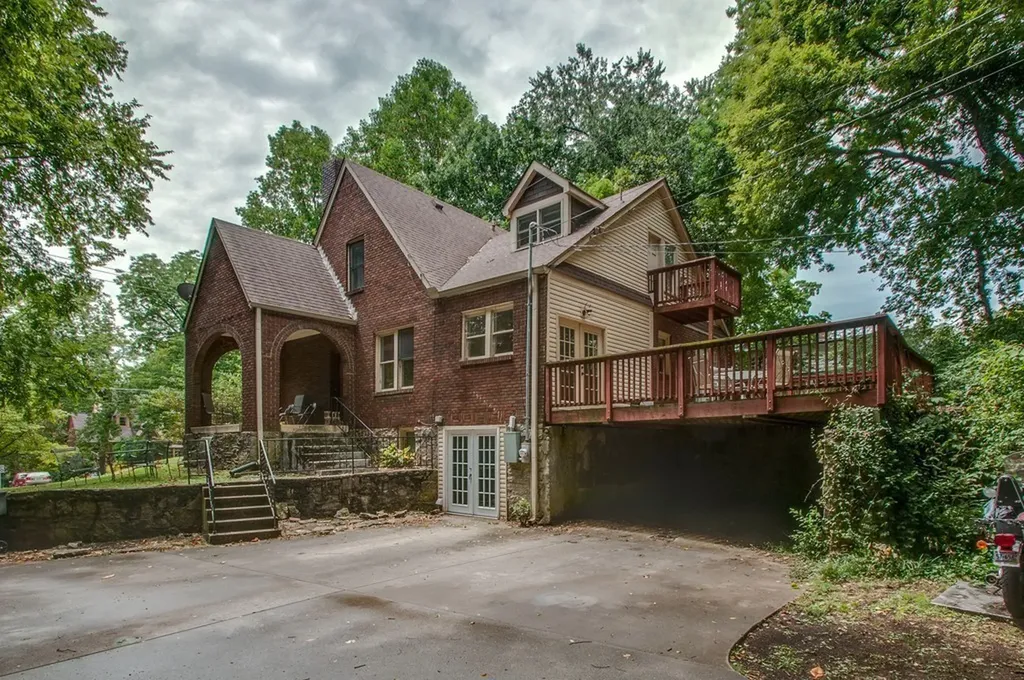 402 Fairfax Avenue Nashville TN 37212