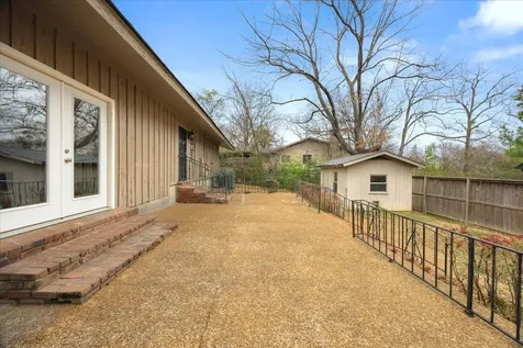 5676 Walnut Grove Place Memphis TN 38120