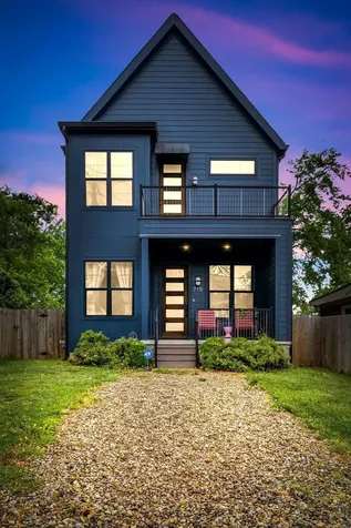 715 28th Ave, N Nashville TN 37208