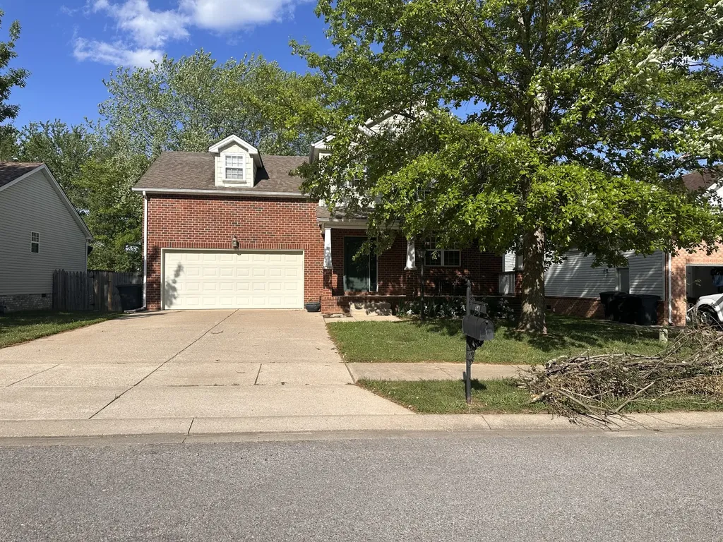 121 Vintage Circle Hendersonville TN 37075