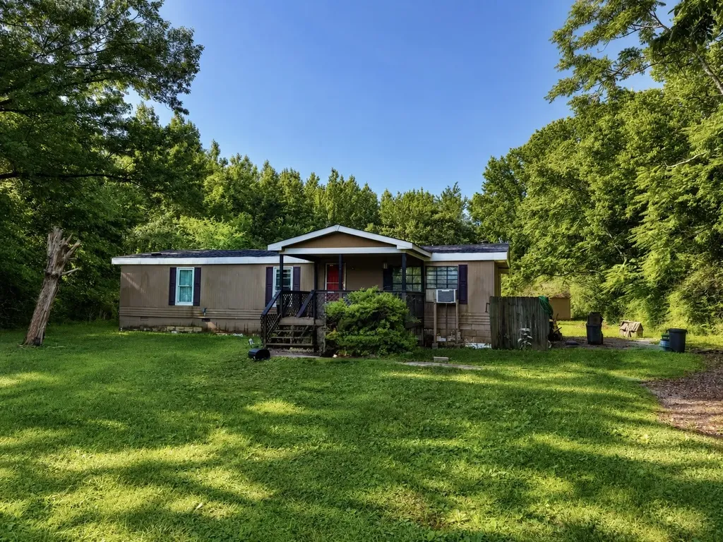 6727 Tinnin Road Goodlettsville TN 37072