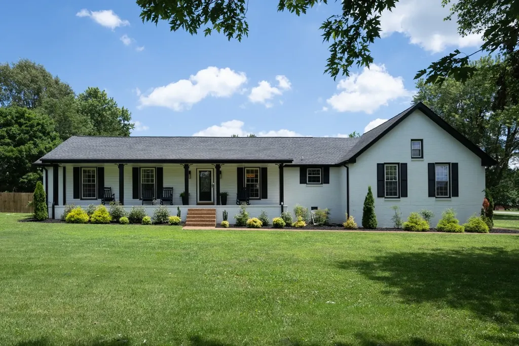 1014 Brookwood Drive Gallatin TN 37066