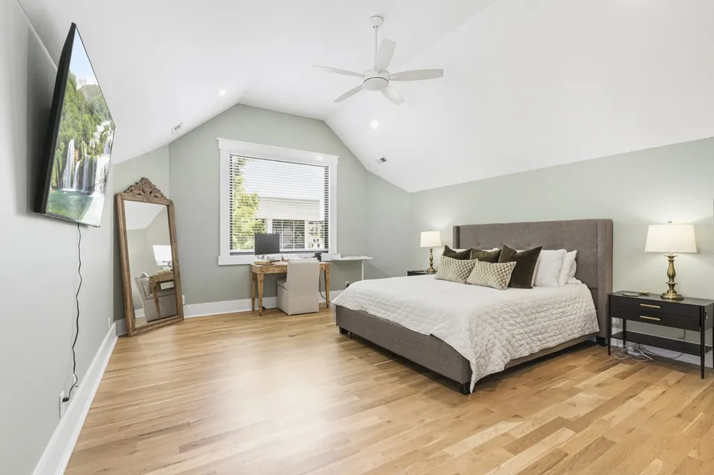 2016 Sweetbriar Avenue Nashville TN 37212