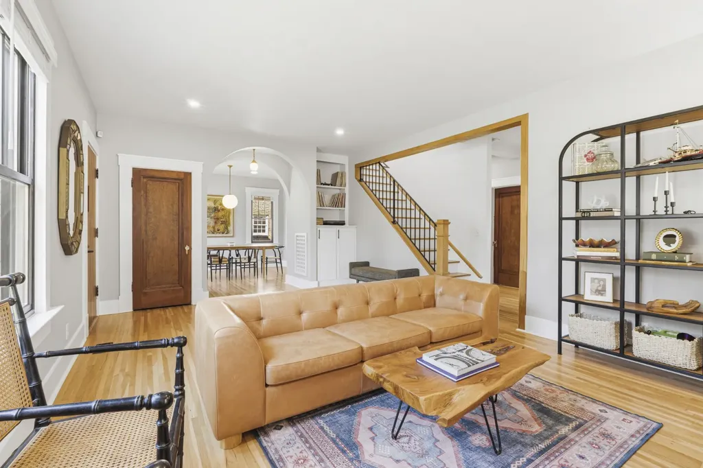 2016 Sweetbriar Avenue Nashville TN 37212