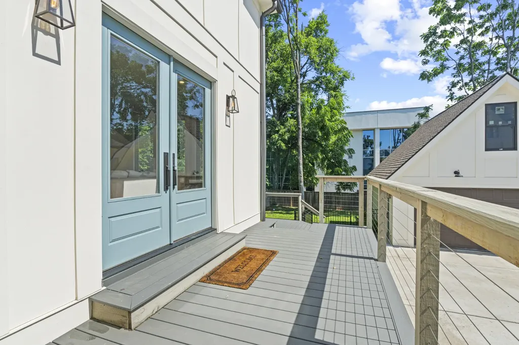 2016 Sweetbriar Avenue Nashville TN 37212