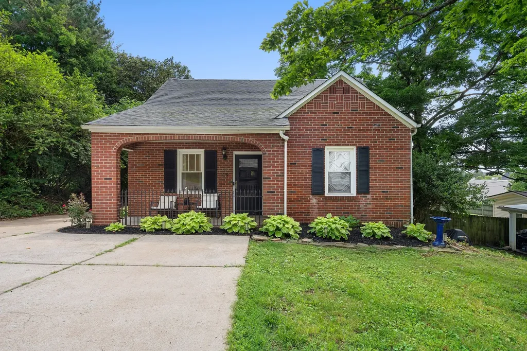 109 Rudolph Drive Clarksville TN 37040
