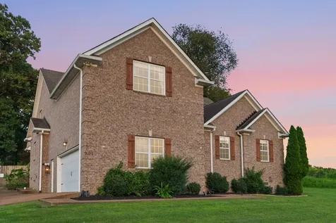 901 Hot Springs Court Gallatin TN 37066