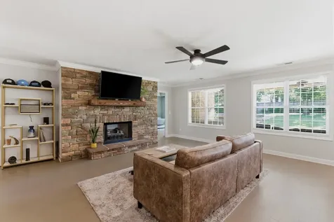 901 Hot Springs Court Gallatin TN 37066