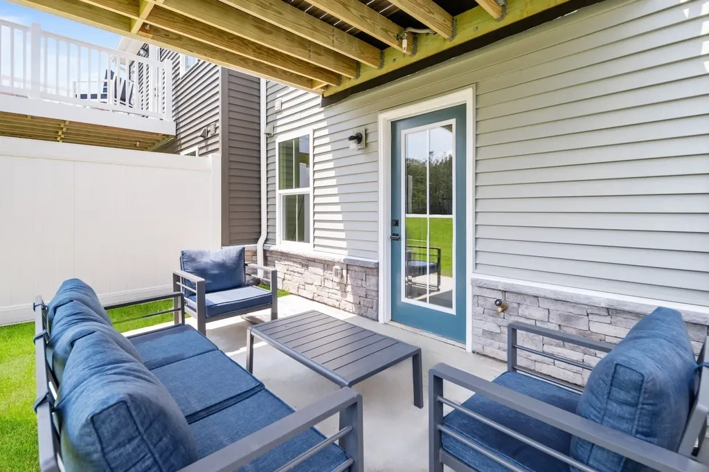 593 Big Bend Court White House TN 37188