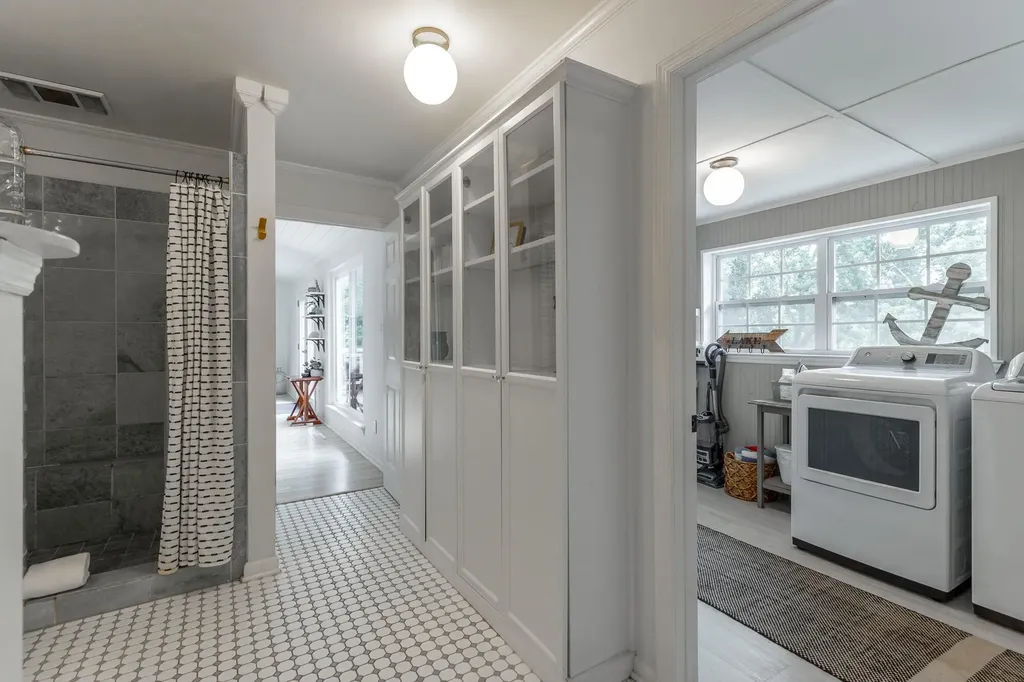 1043 Clift Cave Drive Soddy Daisy TN 37379