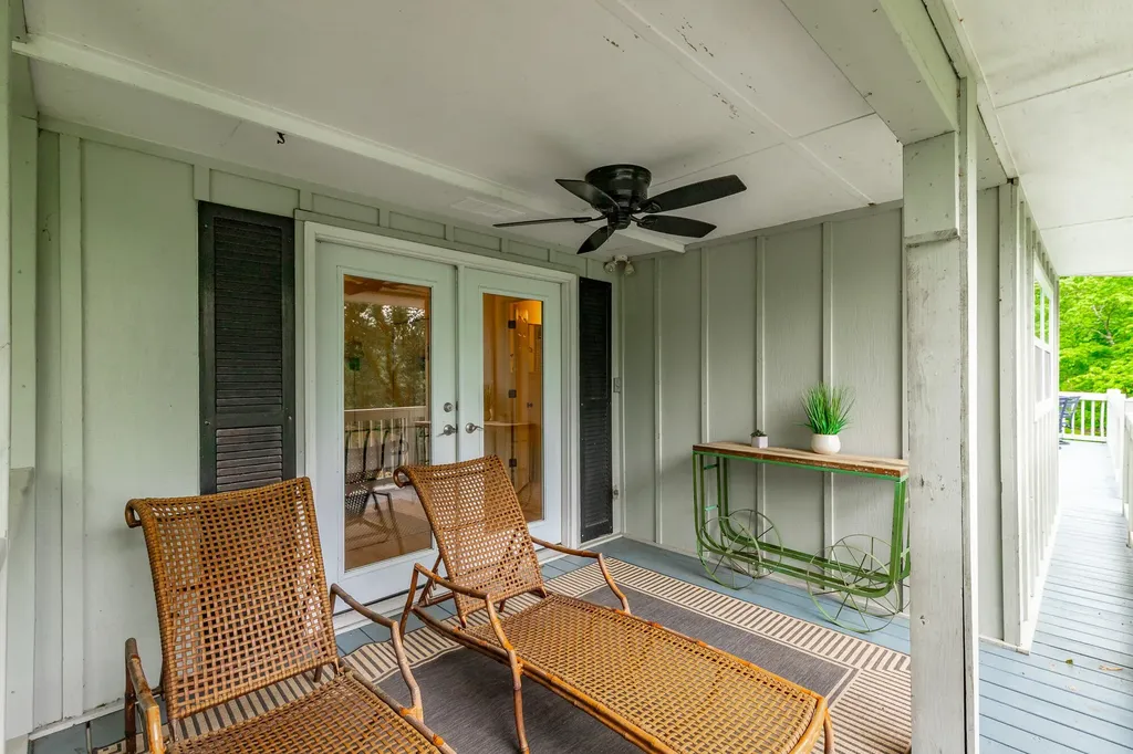 1043 Clift Cave Drive Soddy Daisy TN 37379