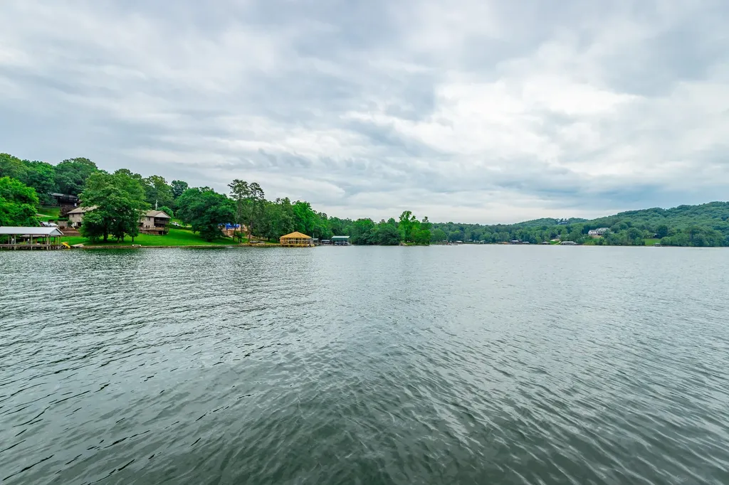 1043 Clift Cave Drive Soddy Daisy TN 37379