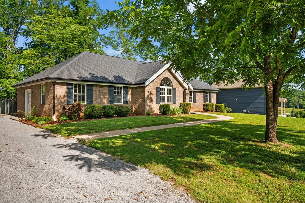 1804 Warfield Drive Clarksville TN 37043