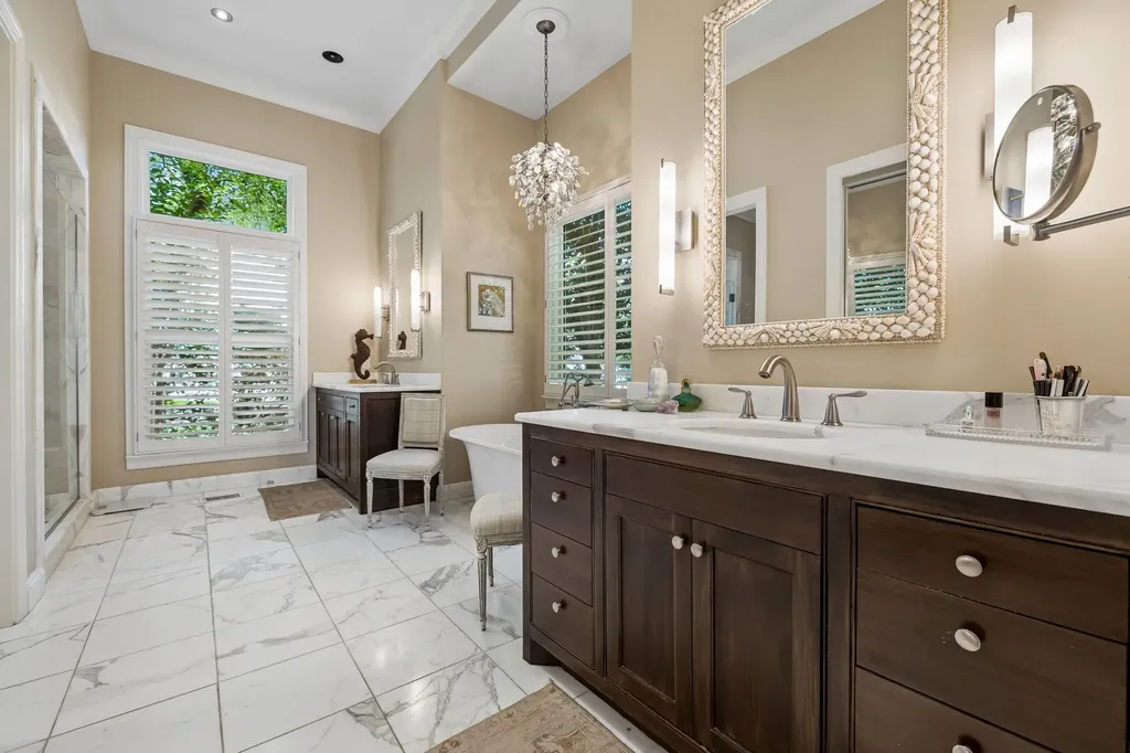 2200 Harding Place Nashville TN 37215
