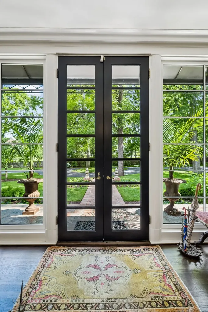 2200 Harding Place Nashville TN 37215