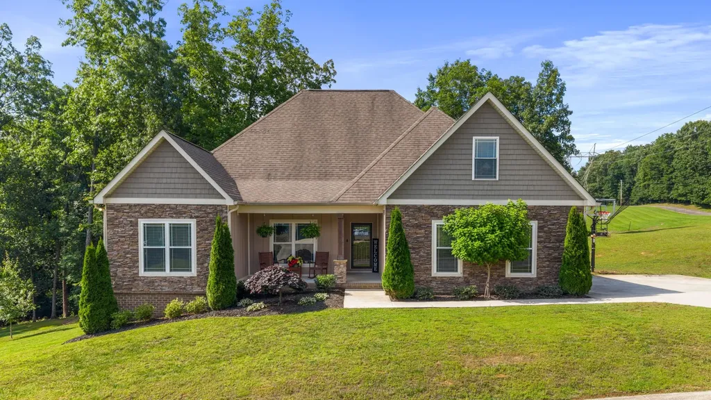 240 Lower Woods Trl, NE Cleveland TN 37323