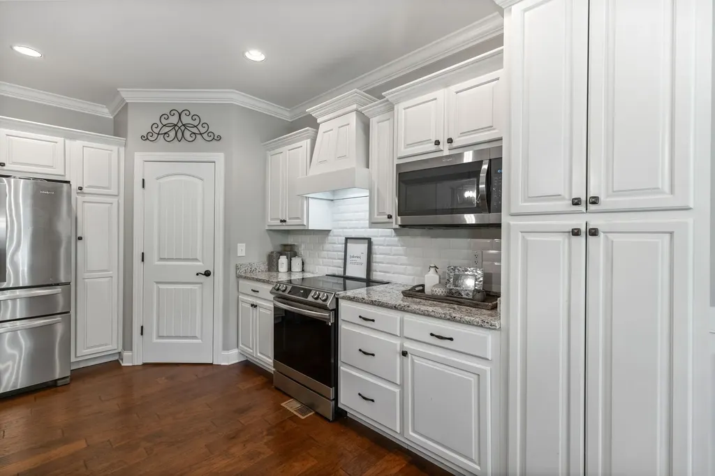 240 Lower Woods Trl, NE Cleveland TN 37323