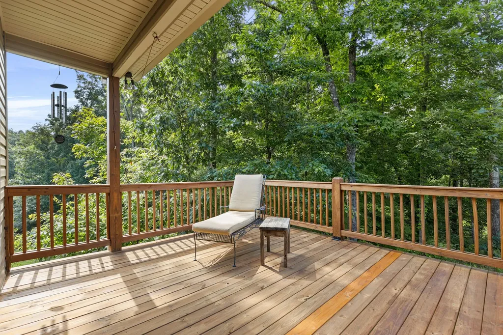 240 Lower Woods Trl, NE Cleveland TN 37323