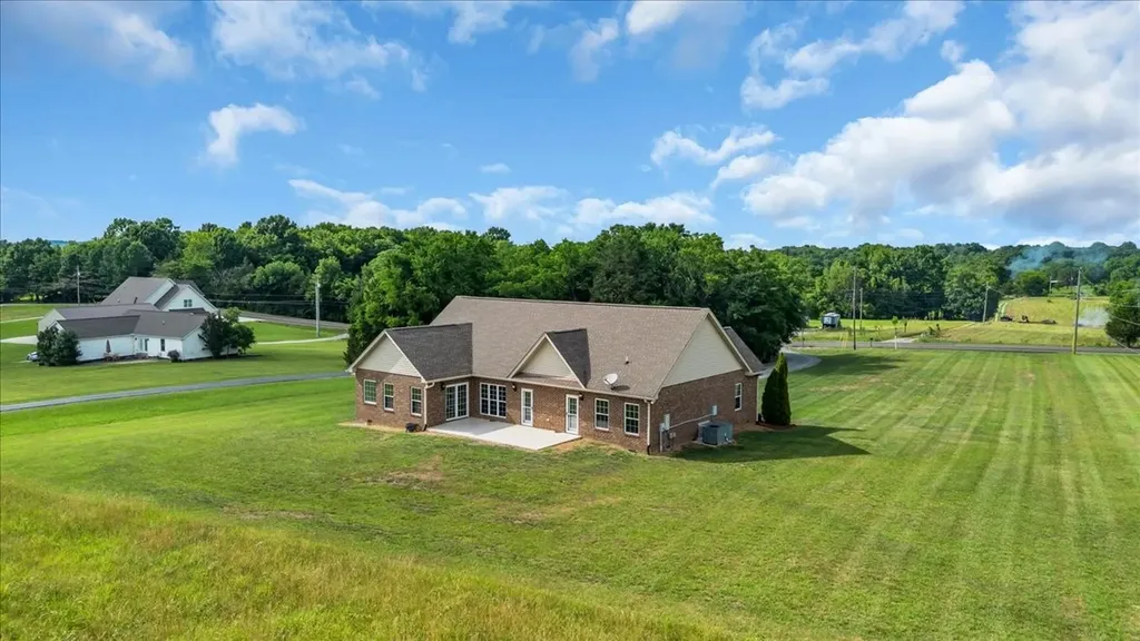 2467 Ben Green Road Lebanon TN 37090