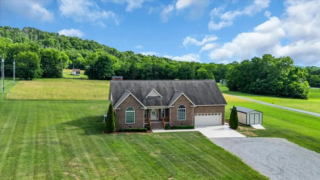 2467 Ben Green Road Lebanon TN 37090
