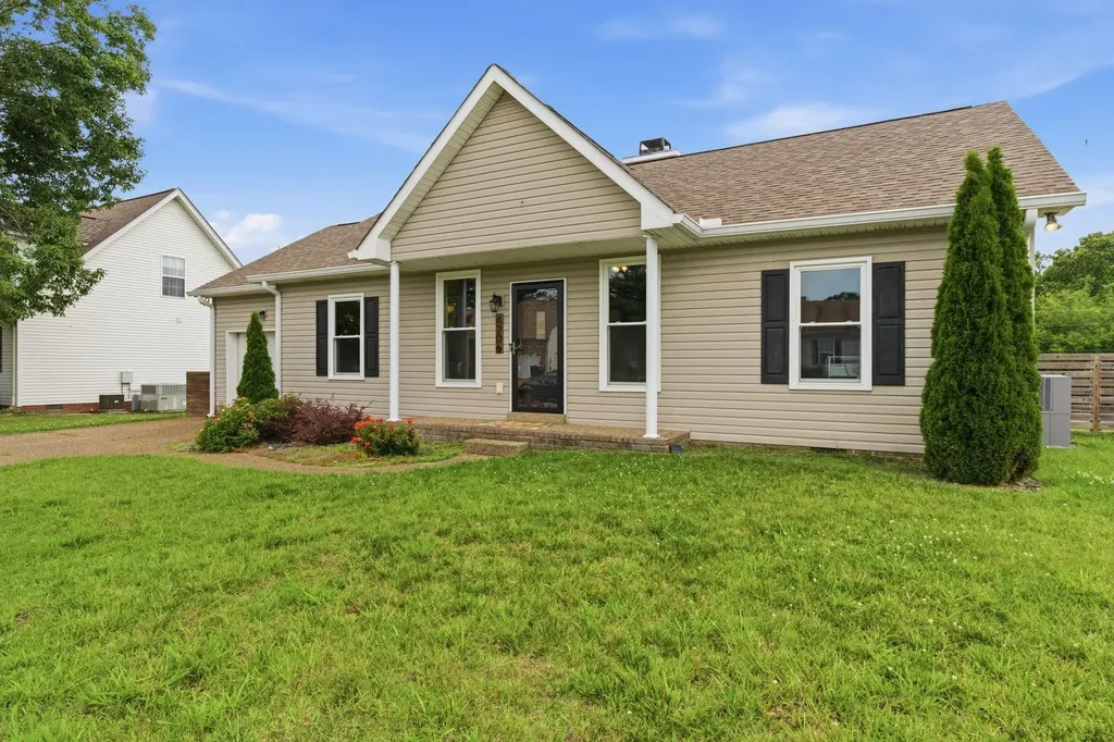 4206 Turners Bend Goodlettsville TN 37072