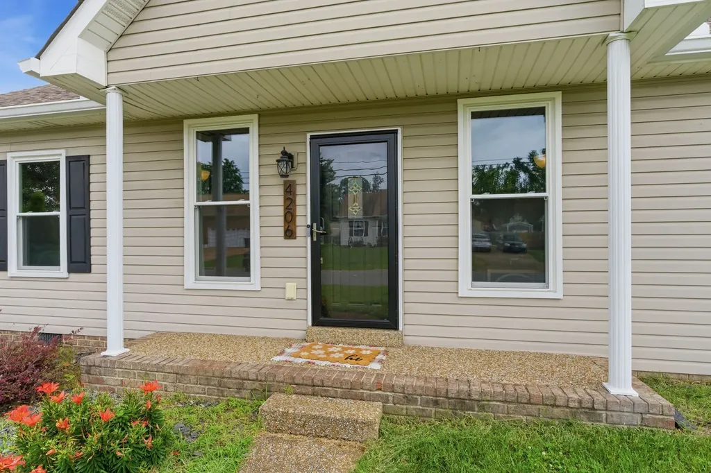 4206 Turners Bend Goodlettsville TN 37072