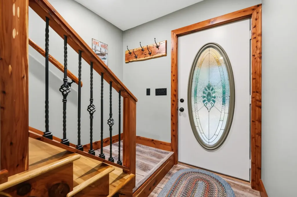 570 Bobcat Trail Dover TN 37058