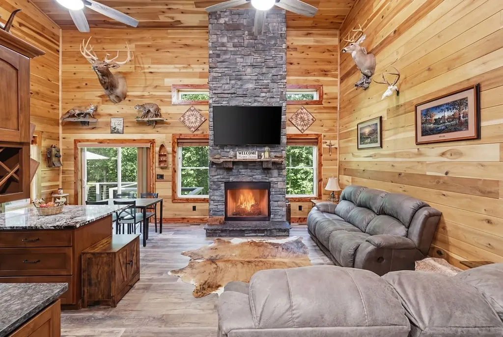 570 Bobcat Trail Dover TN 37058