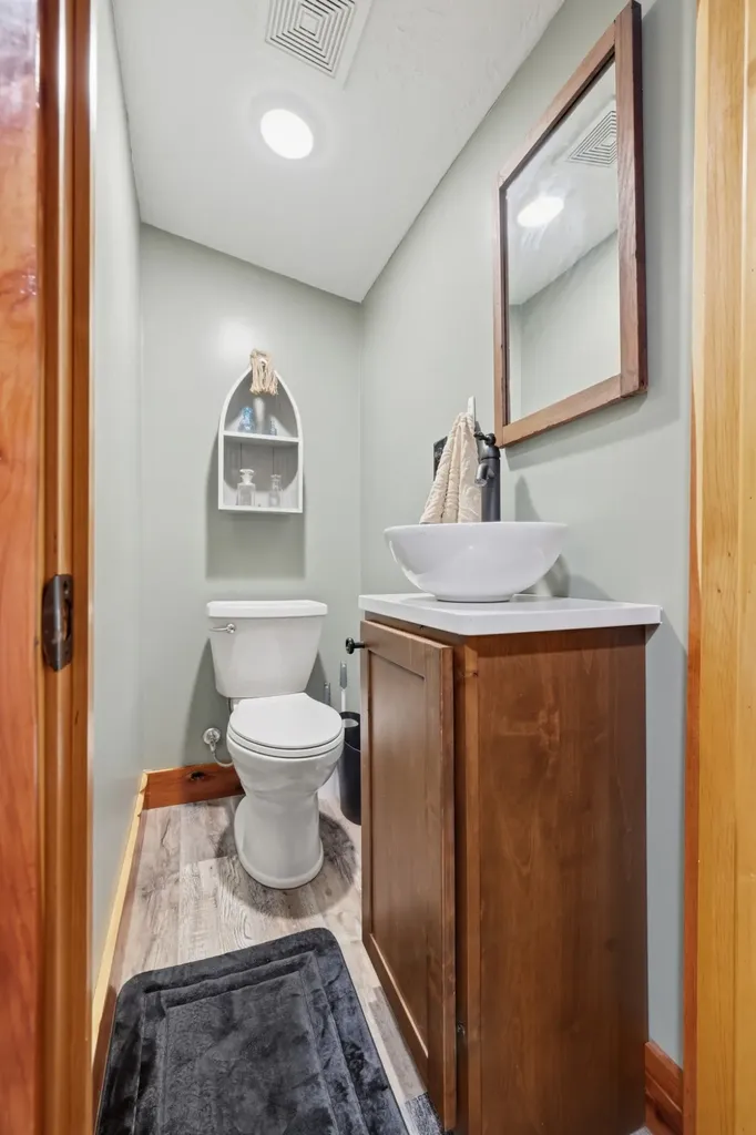 570 Bobcat Trail Dover TN 37058
