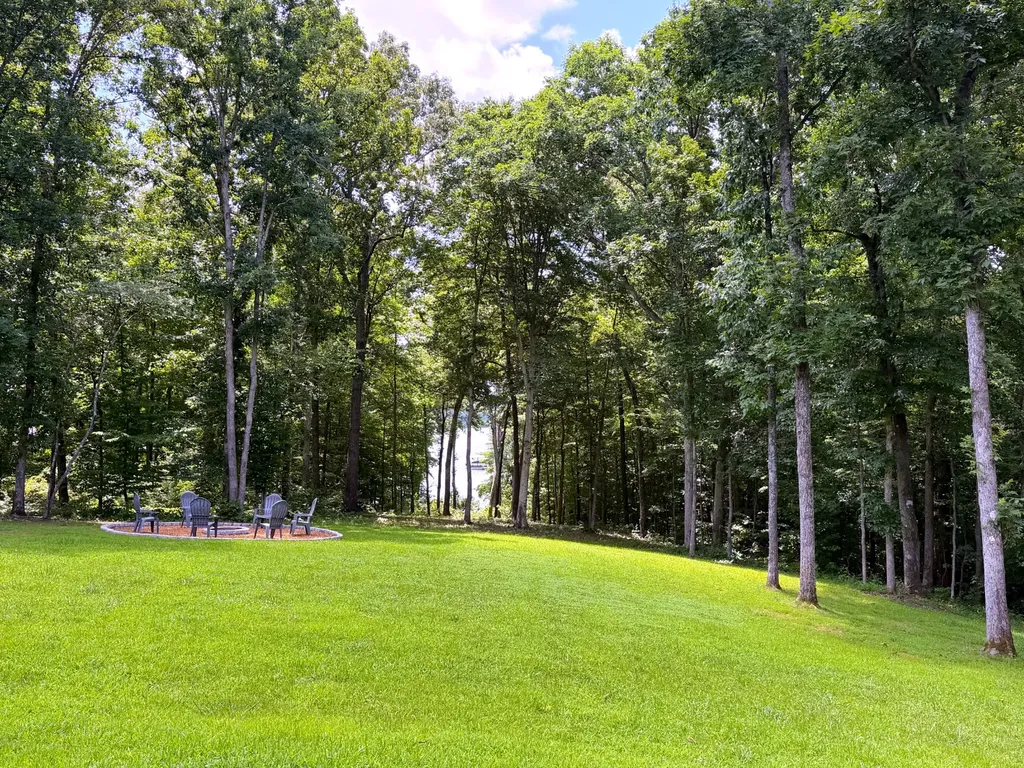 570 Bobcat Trail Dover TN 37058