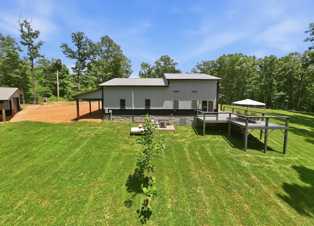 570 Bobcat Trail Dover TN 37058