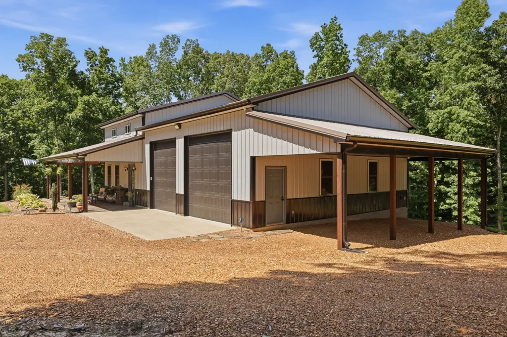 570 Bobcat Trail Dover TN 37058