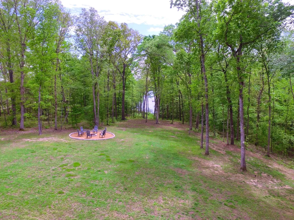 570 Bobcat Trail Dover TN 37058