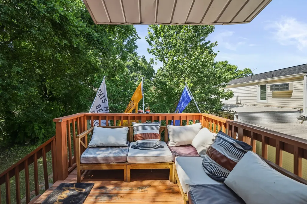 911 Chicamauga Avenue Nashville TN 37206