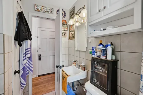 911 Chicamauga Avenue Nashville TN 37206