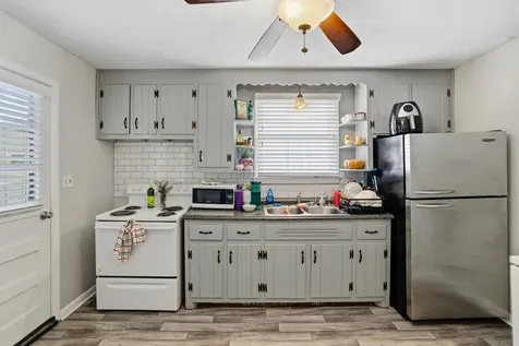 911 Chicamauga Avenue Nashville TN 37206