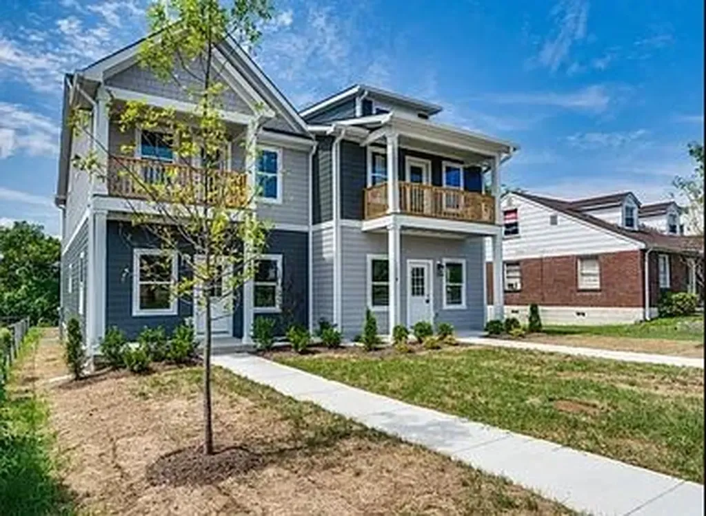 1523 21st Ave, N Nashville TN 37208