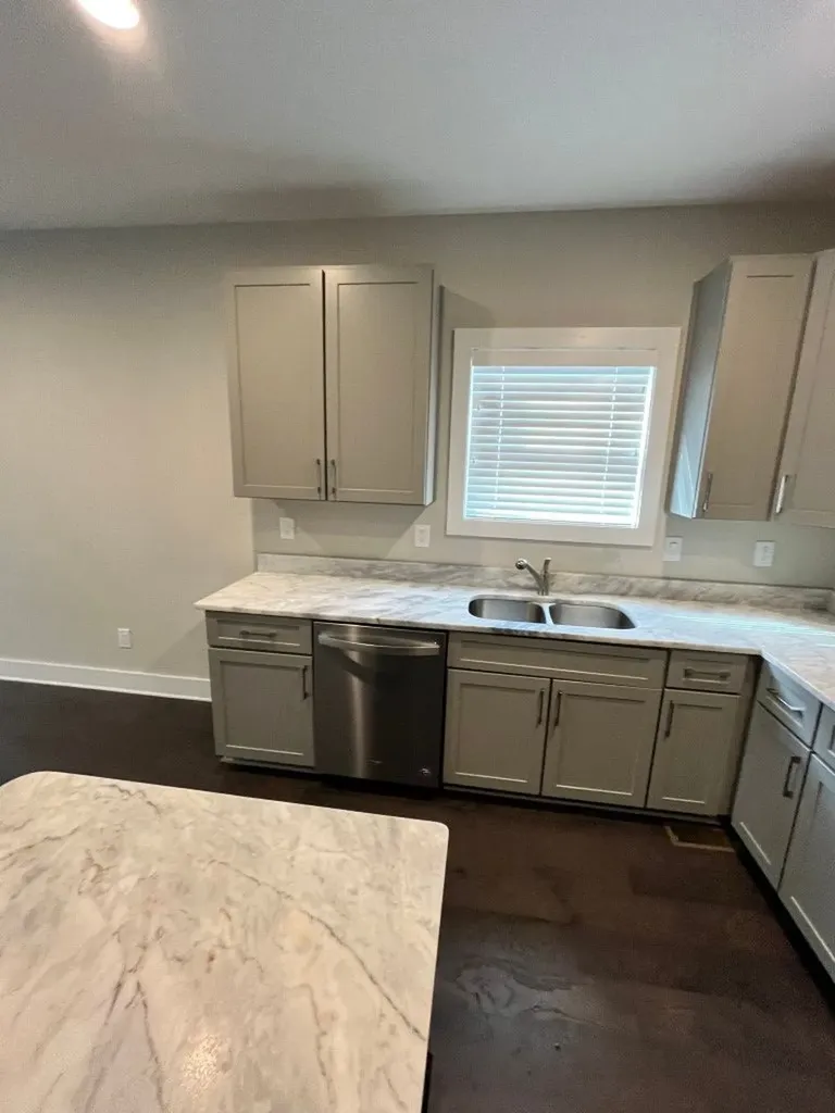 1523 21st Ave, N Nashville TN 37208