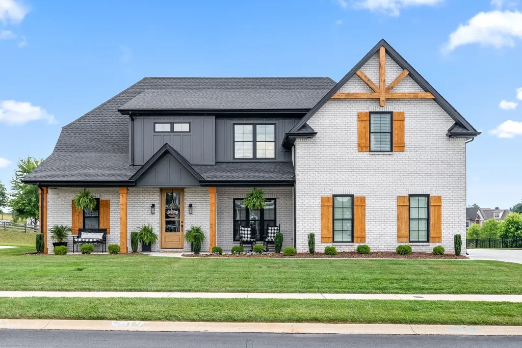 409 Sheas Way Clarksville TN 37043