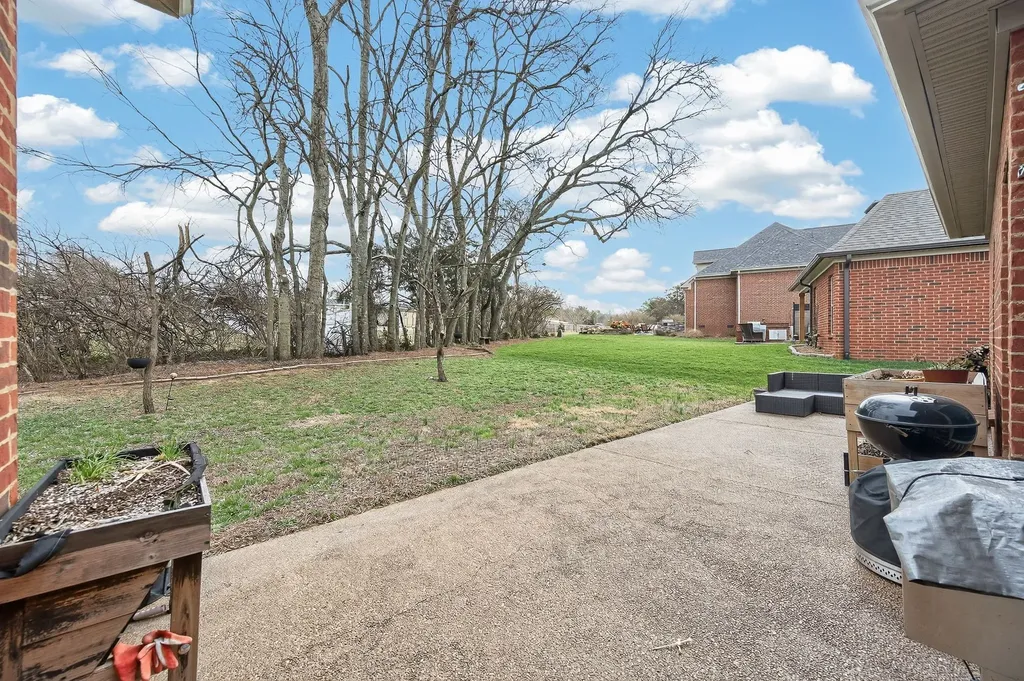 105 Sagamore Trace Hendersonville TN 37075
