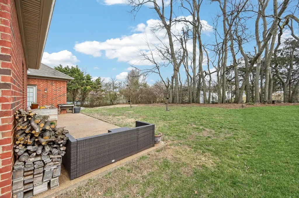 105 Sagamore Trace Hendersonville TN 37075