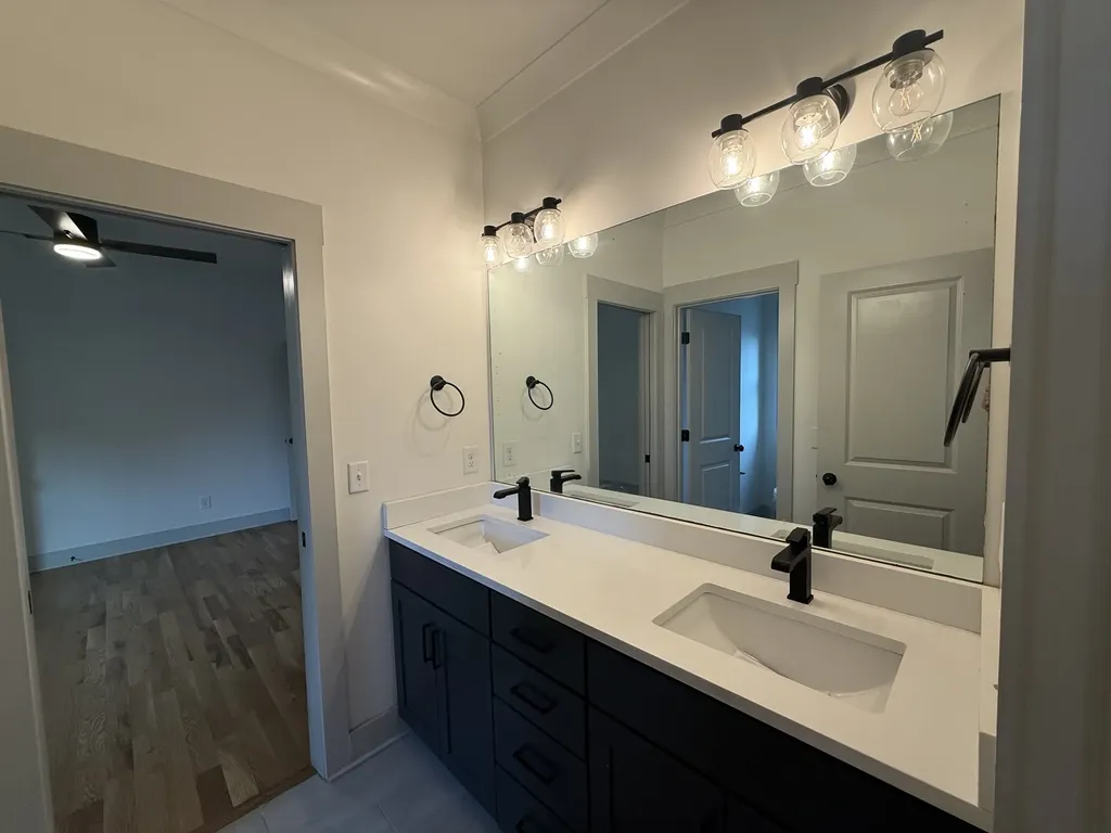 405A S 10th Street Nashville TN 37206