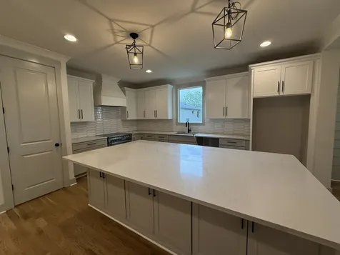 405A S 10th Street Nashville TN 37206