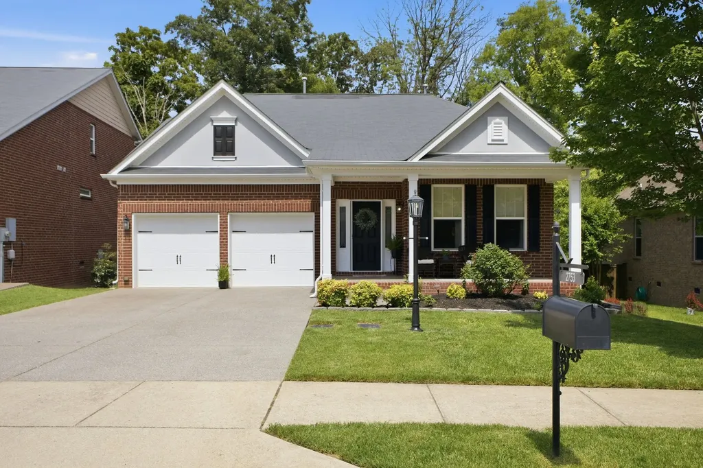 2753 Alvin Sperry Pass Mount Juliet TN 37122