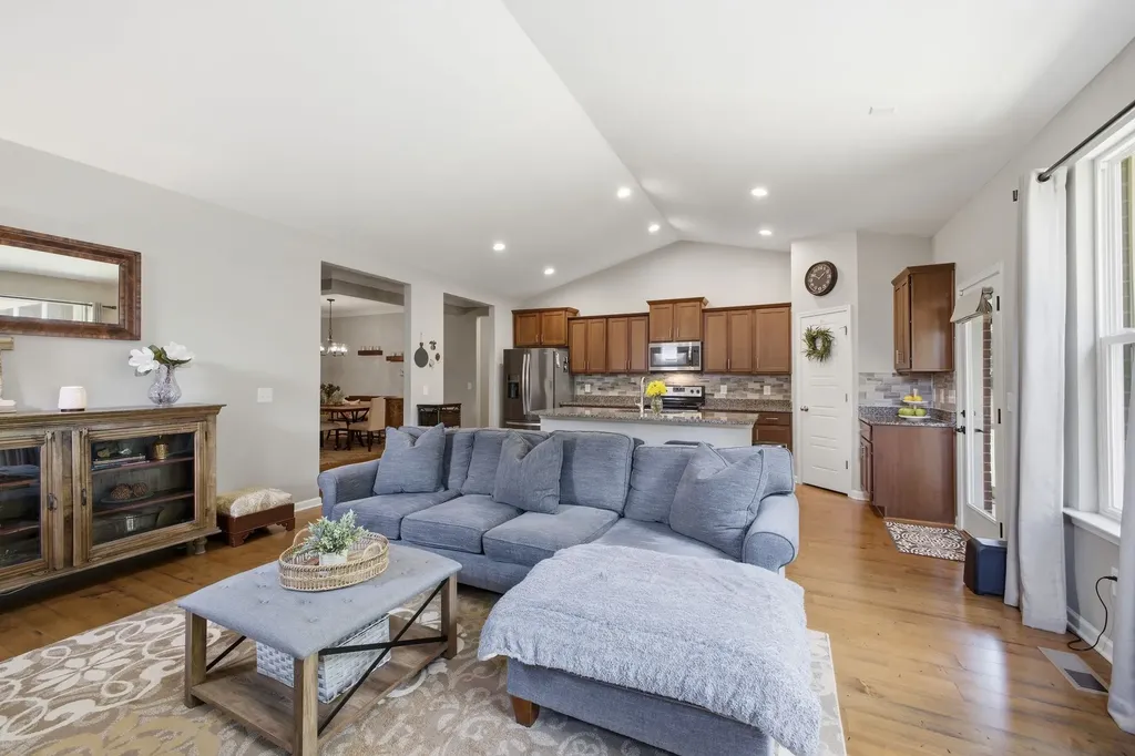 2753 Alvin Sperry Pass Mount Juliet TN 37122