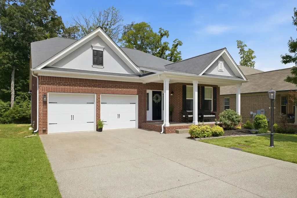 2753 Alvin Sperry Pass Mount Juliet TN 37122