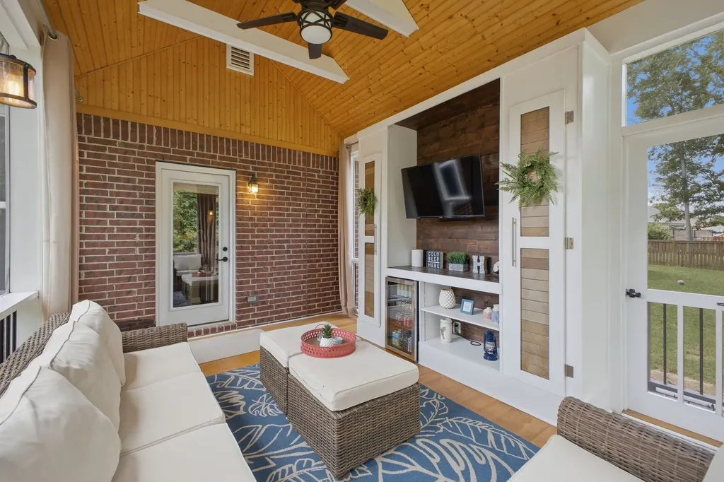 2753 Alvin Sperry Pass Mount Juliet TN 37122