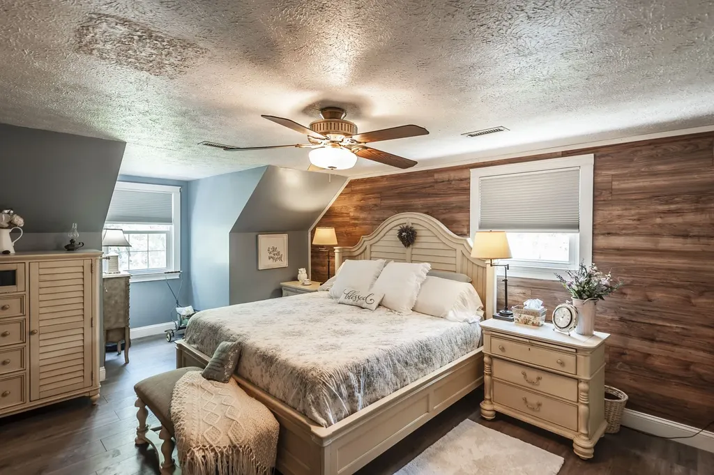 1511 Long Hollow Pike Gallatin TN 37066