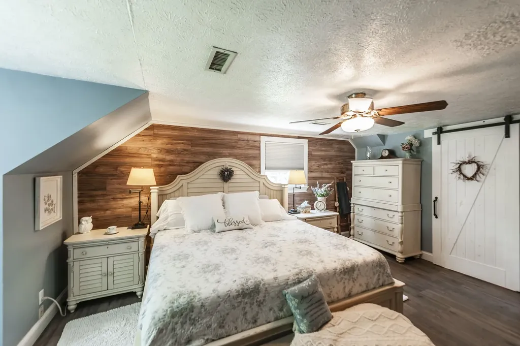 1511 Long Hollow Pike Gallatin TN 37066