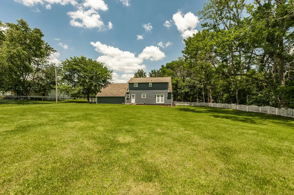 1511 Long Hollow Pike Gallatin TN 37066
